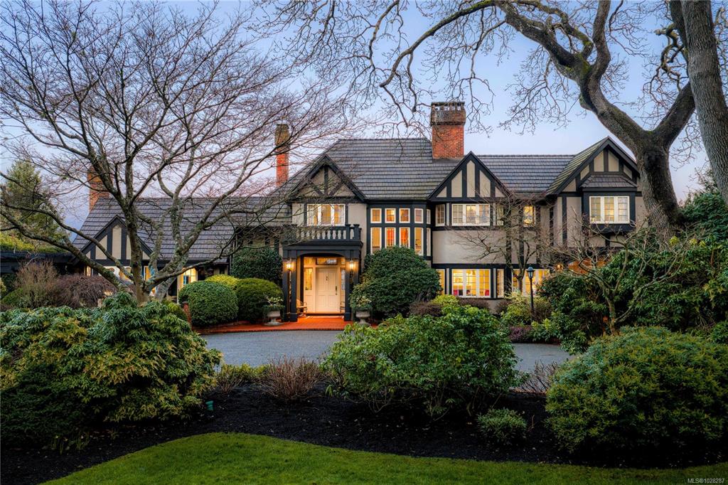 Fourth View of 3475 Upper Terrace Rd, Oak Bay, BC, V8R 6E6