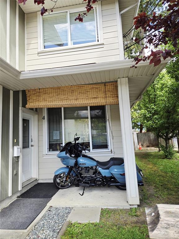 Fourth View of 730 Jubilee St, Duncan, BC, V9L 1X8