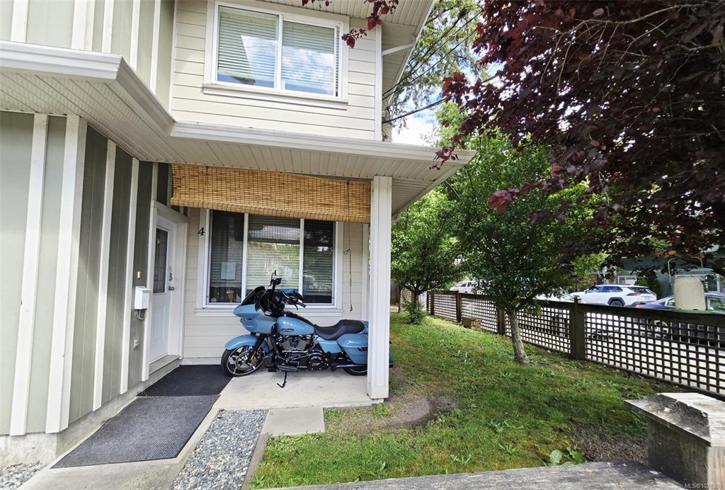 Fifth View of 730 Jubilee St, Duncan, BC, V9L 1X8