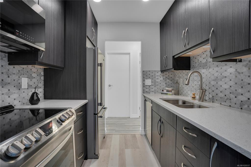 Fourth View of 1436 Harrison St, Lord Harrison, Victoria, BC, V8S 3S2