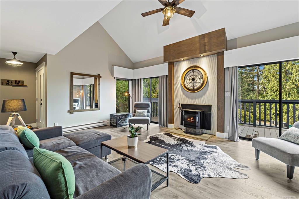 Third View of 531 Summit Dr, LONG LAKE HEIGHTS, Nanaimo, BC, V9T 5J7