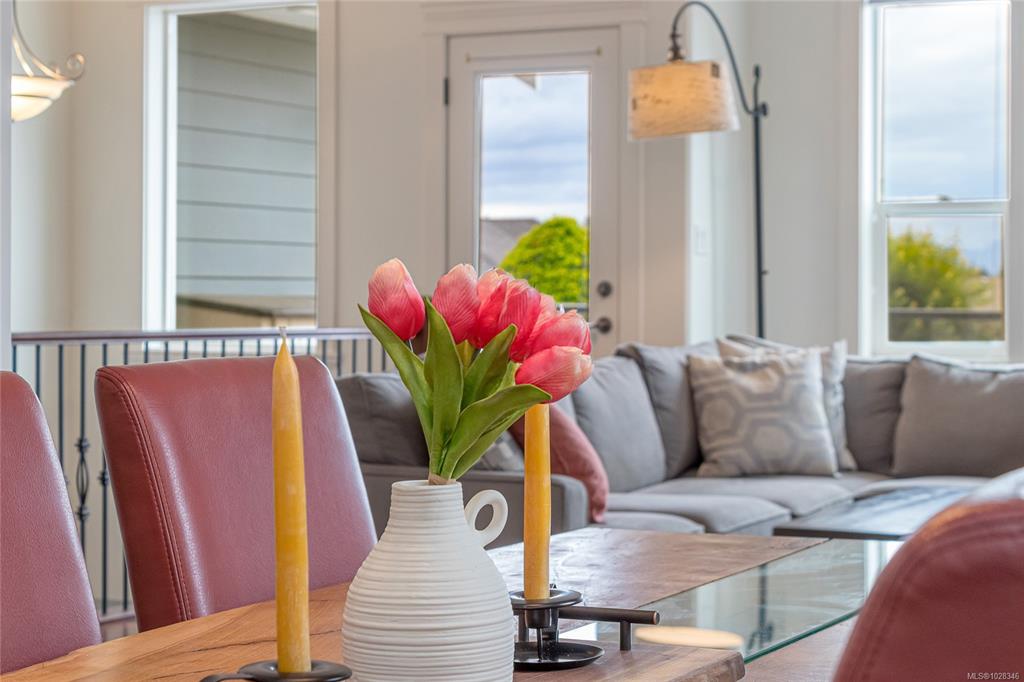 Fifth View of 606 Stevens Pl, Ladysmith, BC, V9G 2C6