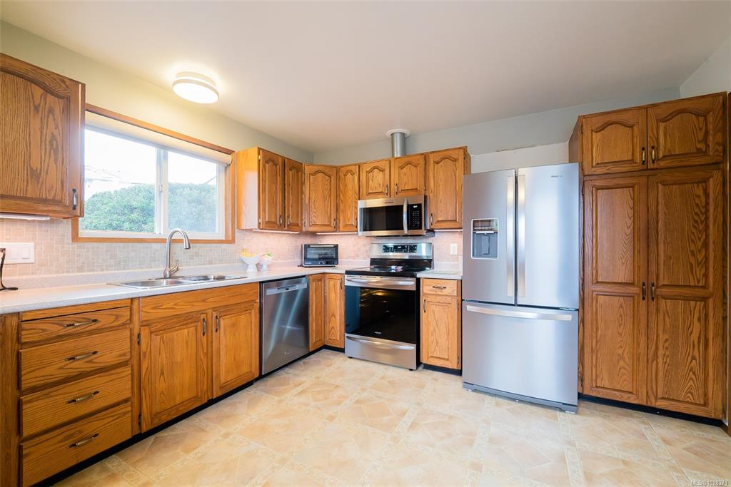 Fourth View of 6243 Sechelt Dr, Nanaimo, BC, V9V 1C6