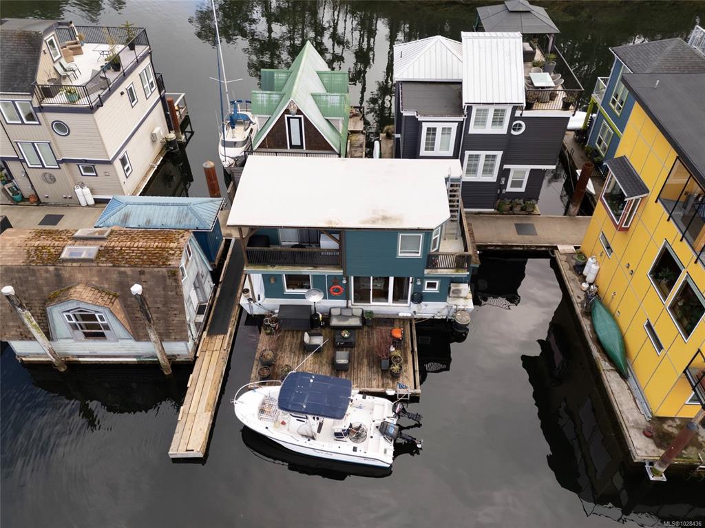 6145 Genoa Bay Rd, 1028436, BC,