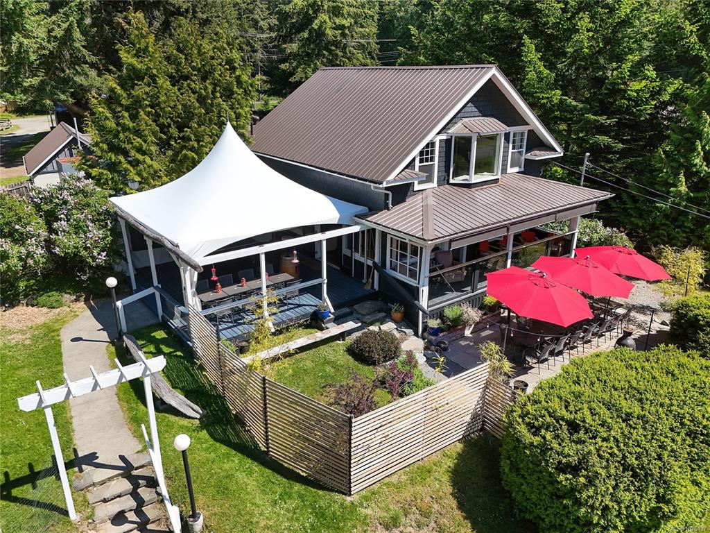 MLS® listing #30775946 for sale located at 454 Village Bay Rd