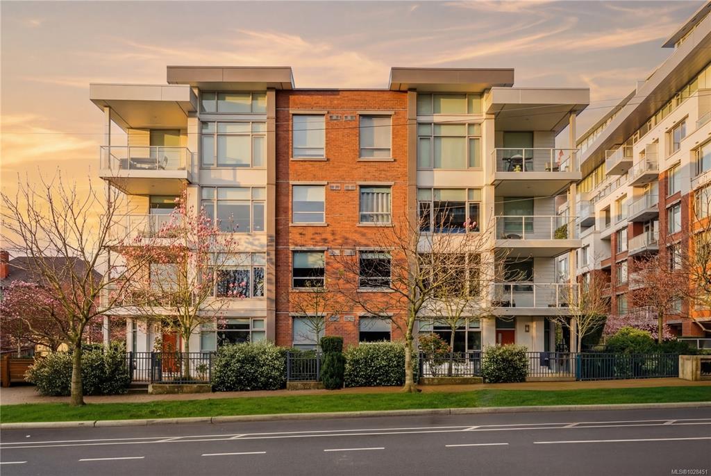 640 Michigan St, 1028451, BC,