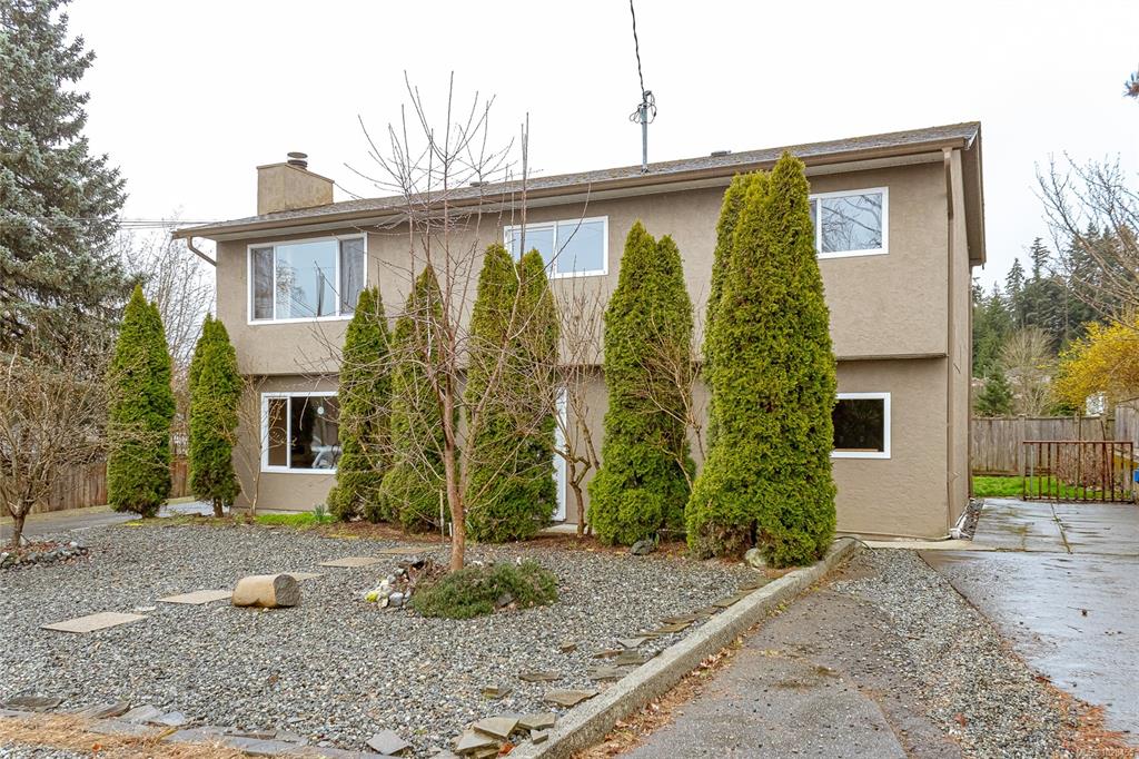 463 Eighth St, 1028455, BC,