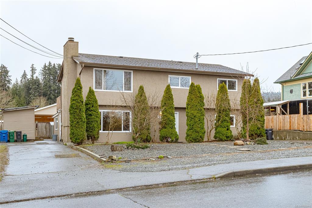Third View of 463 Eighth St, Nanaimo, BC, V9R 1B3