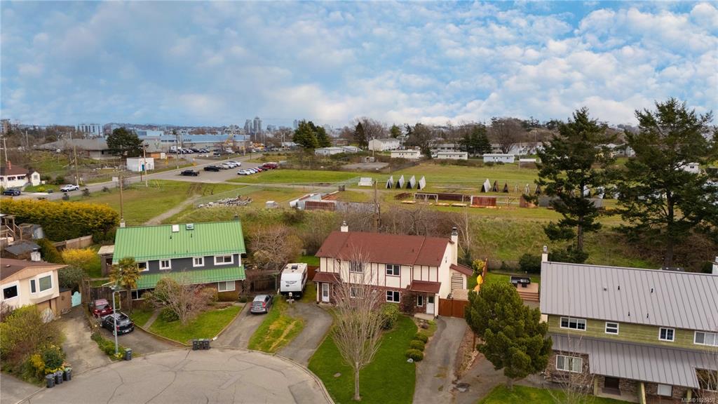 Fifth View of 363 Pooley Pl, Esquimalt, BC, V9A 6Y5