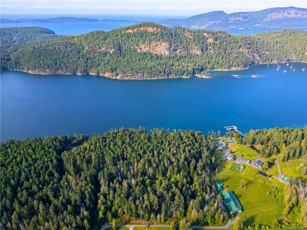 Fifth View of 6903 Shark Rd, Pender Island, BC, V0N 2M2