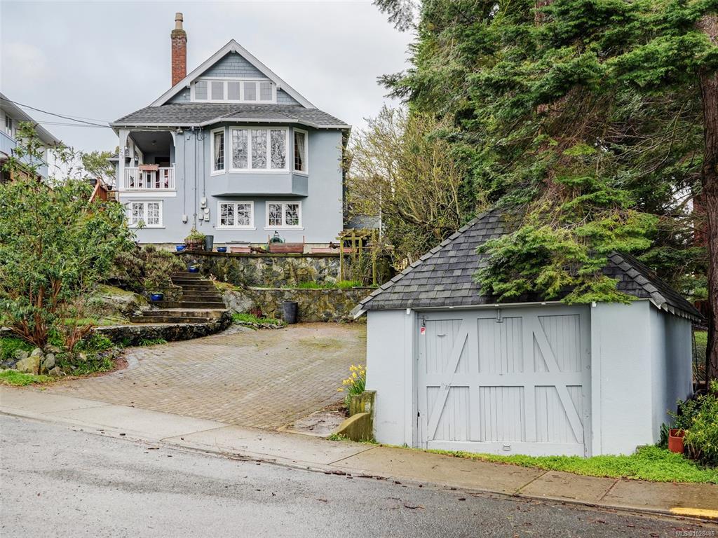 Second View of 720 Sea Terr, Victoria, BC, V9A 3R6