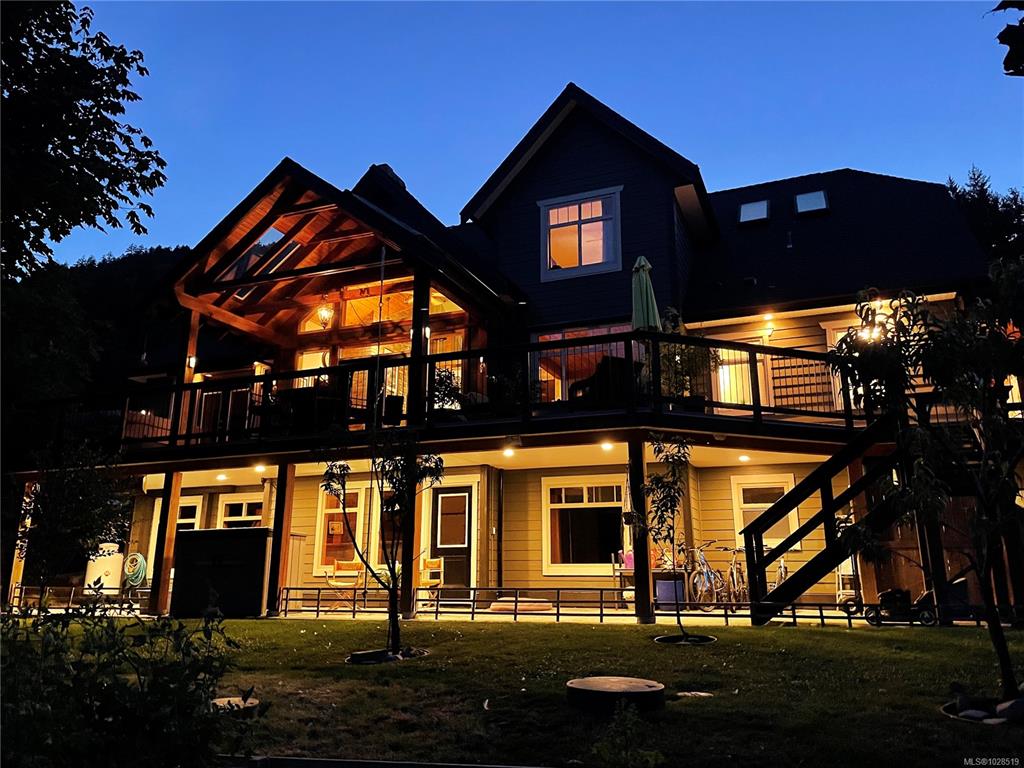 Third View of 1858 Taylor Walk, LQRV, Qualicum Beach, BC, V9K 2S3