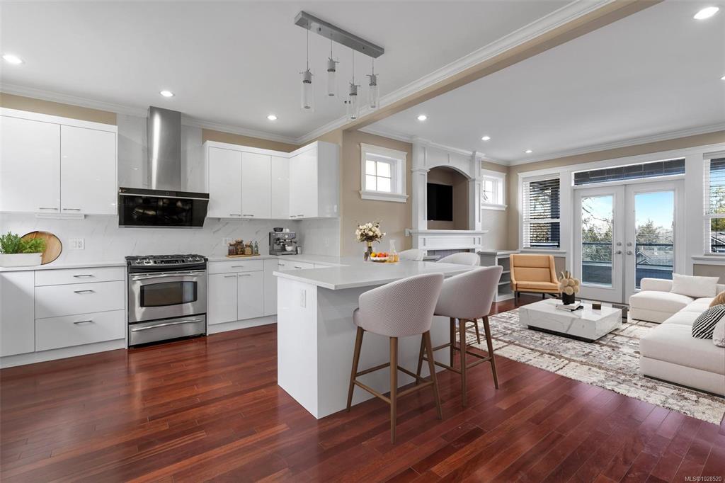 Fifth View of 3924 Druce Lane, Saanich, BC, V8P 0A2