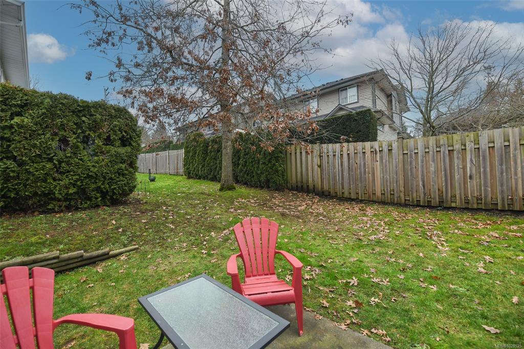 Fifth View of 2625 Muir Rd, Alderwood Manor, Courtenay, BC, V9N 8Z4