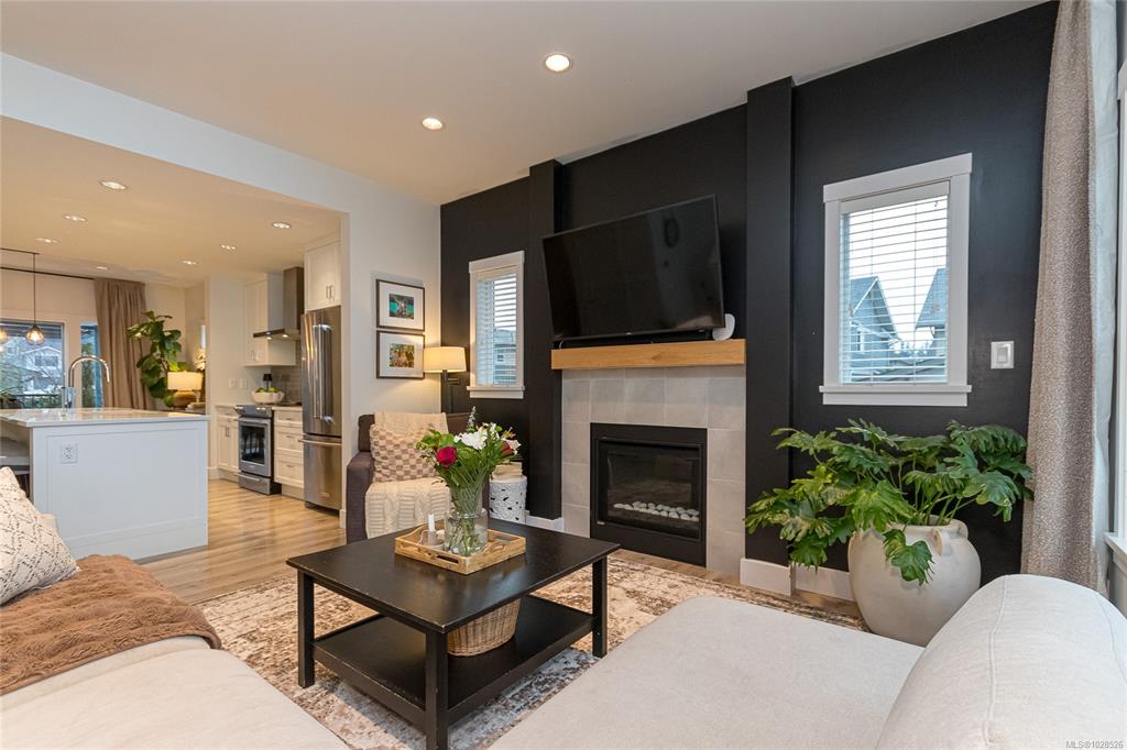 Fourth View of 364 Kestrel St, Colwood, BC, V9C 0L9