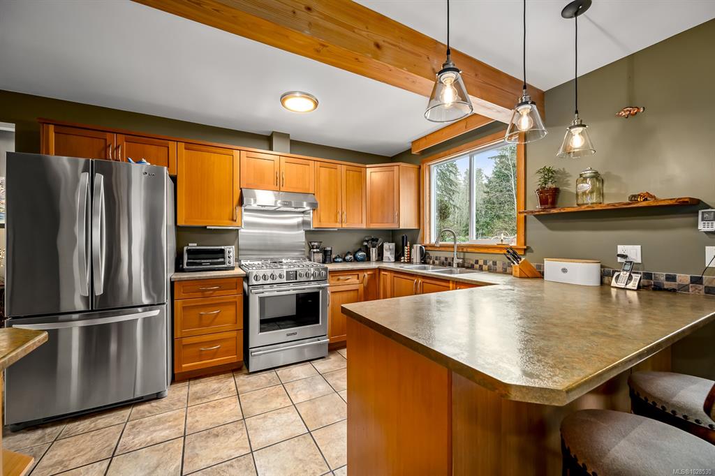 Fifth View of 1590 Carrington Bay Rd, Whaletown, BC, V0P 1Z0