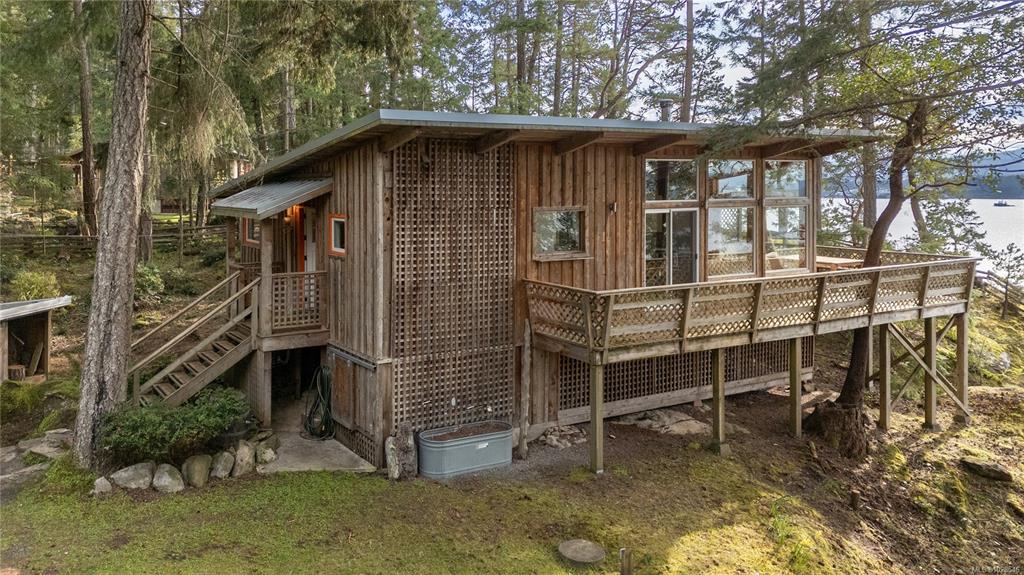Second View of 811 Canso Rd, Gabriola Island, BC, V0R 1X2