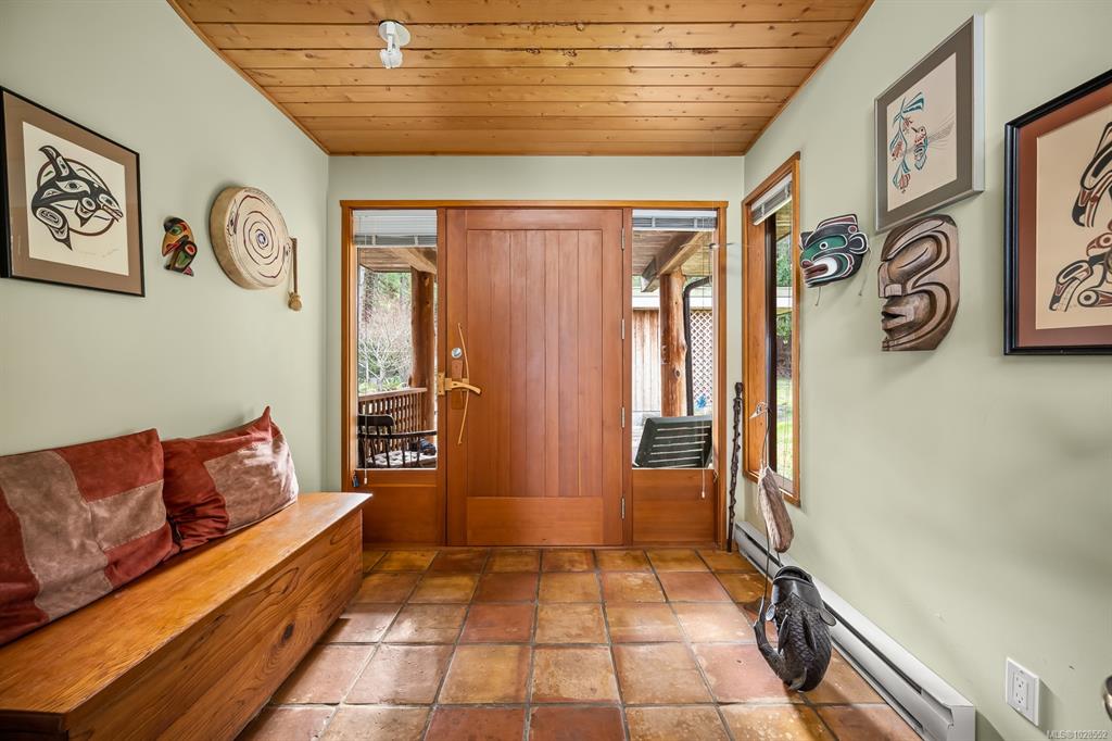 Fifth View of 2450 Clamshell Pl, Hornby Island, BC, V0R 1Z0