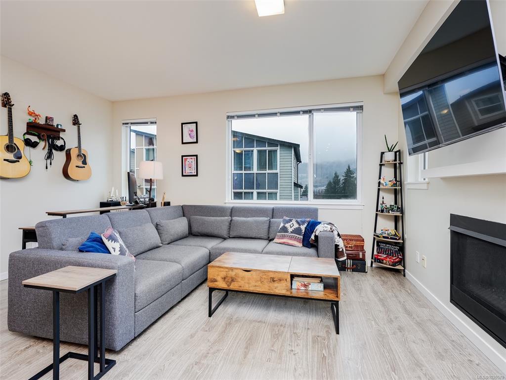 Fifth View of 3351 Crossbill Terr, Langford, BC, V9C 0J9