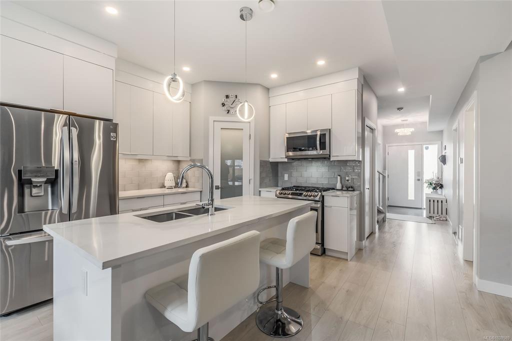 Fifth View of 578 Menzies Ridge Dr, Nanaimo, BC, V9R 0J9