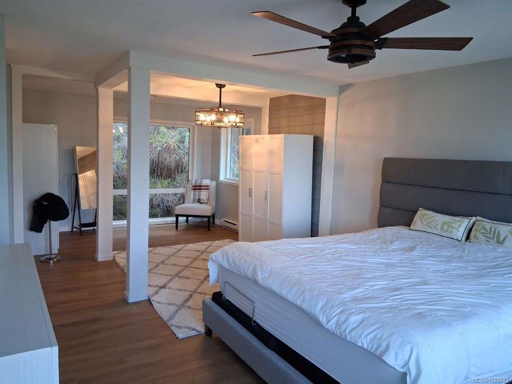 Third View of 4955 Laguna Way, Nanaimo, BC, V9T 5L7