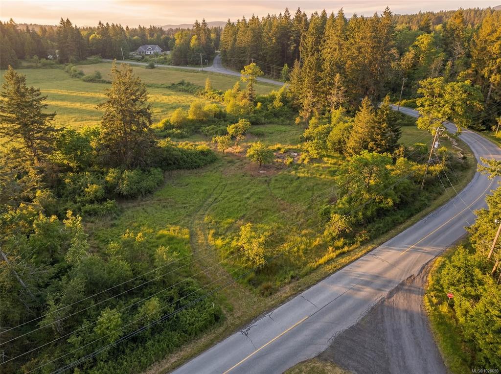 Third View of 2976 South Rd, Gabriola Island, BC, V0R 1X7
