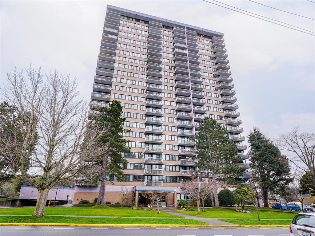 Fifth View of 647 Michigan St, Victoria, BC, V8V 1S9