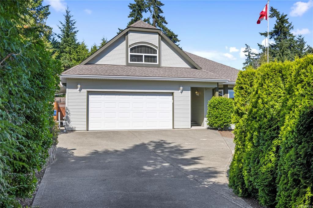 Third View of 726 Drew Rd, Parksville, BC, V9P 1X3