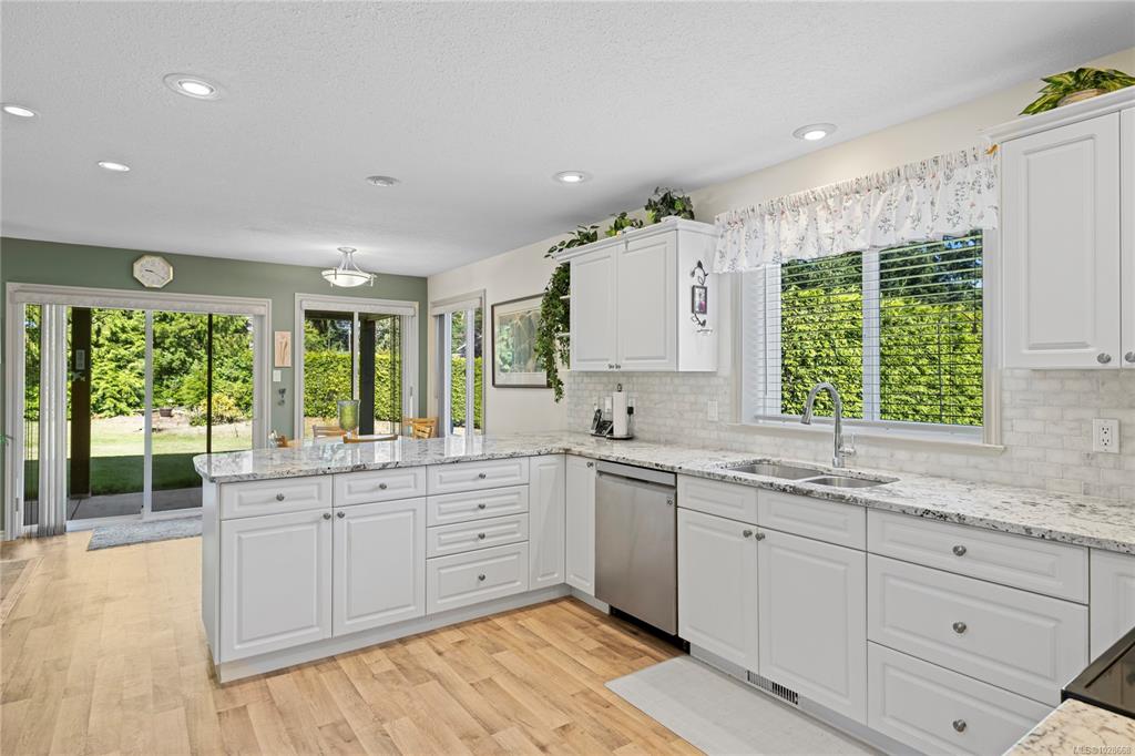 Fifth View of 726 Drew Rd, Parksville, BC, V9P 1X3