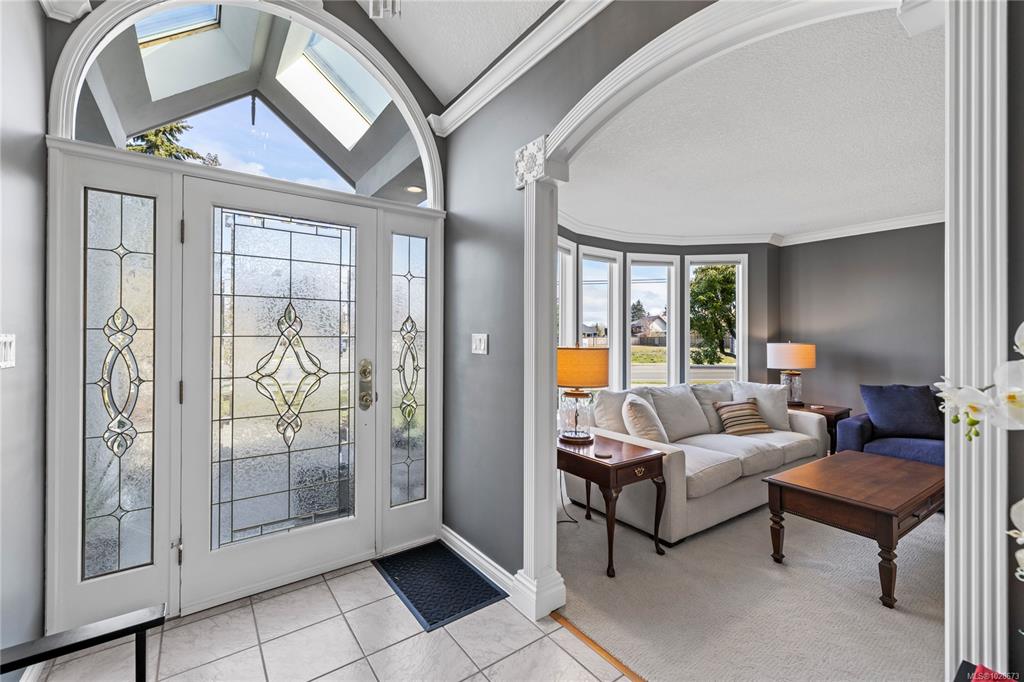 Fourth View of 801 Temple St, Parksville, BC, V9P 1B1