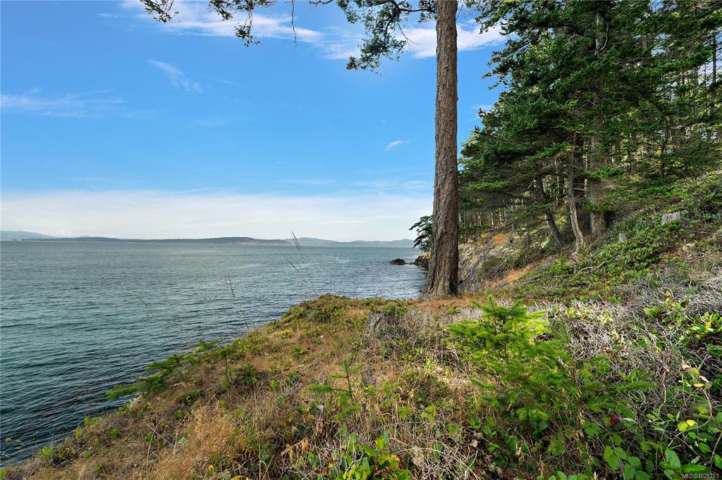 Second View of 1324 Greenleaf Lane, Sidney Island, BC, V8L 5Y9