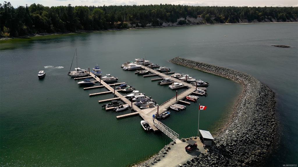 Fourth View of 1324 Greenleaf Lane, Sidney Island, BC, V8L 5Y9