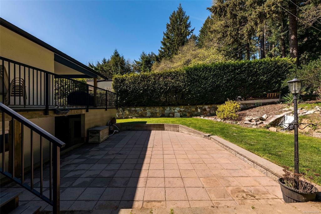 Fifth View of 2143 Wildwood Dr, Duncan, BC, V9L 5V7