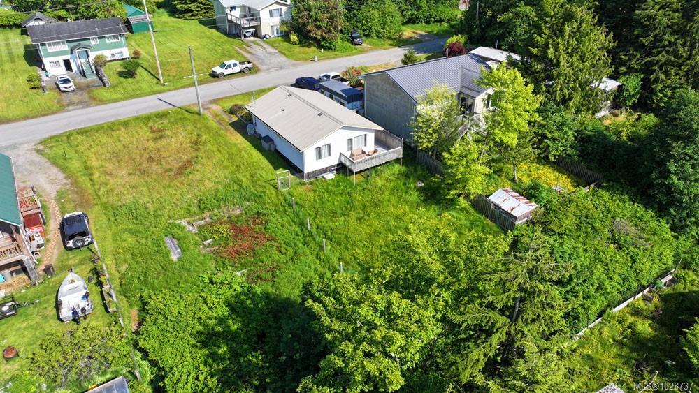 Fifth View of 40 Yakoun St, See Remarks, BC, V0T 1R0