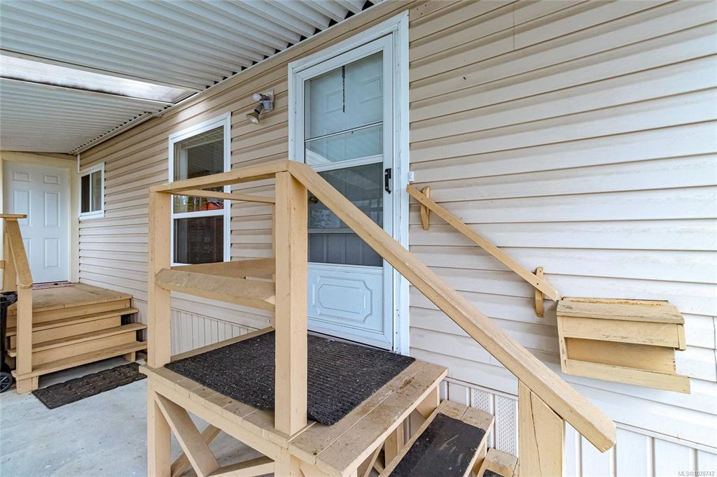 Fourth View of 2885 Boys Rd, Duncan, BC, V9L 4Y9