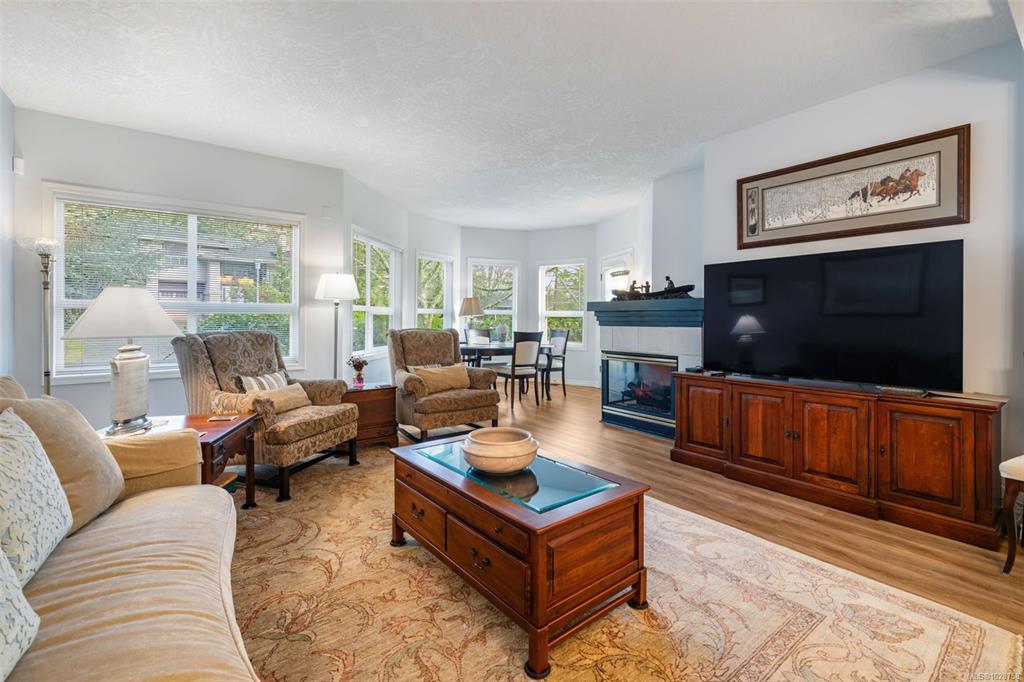 Third View of 1063 Valewood Trail, Woodcroft Grove, Saanich, BC, V8X 5G5