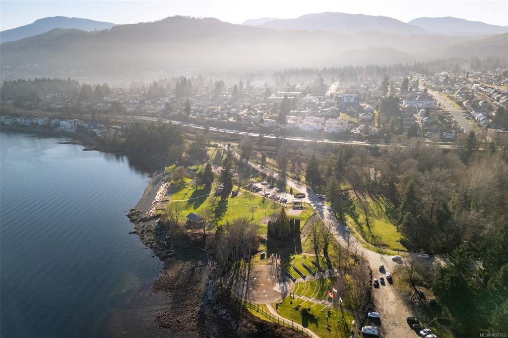 Fifth View of 100 Gifford Rd, The Lookout, Ladysmith, BC, V9G 1A8