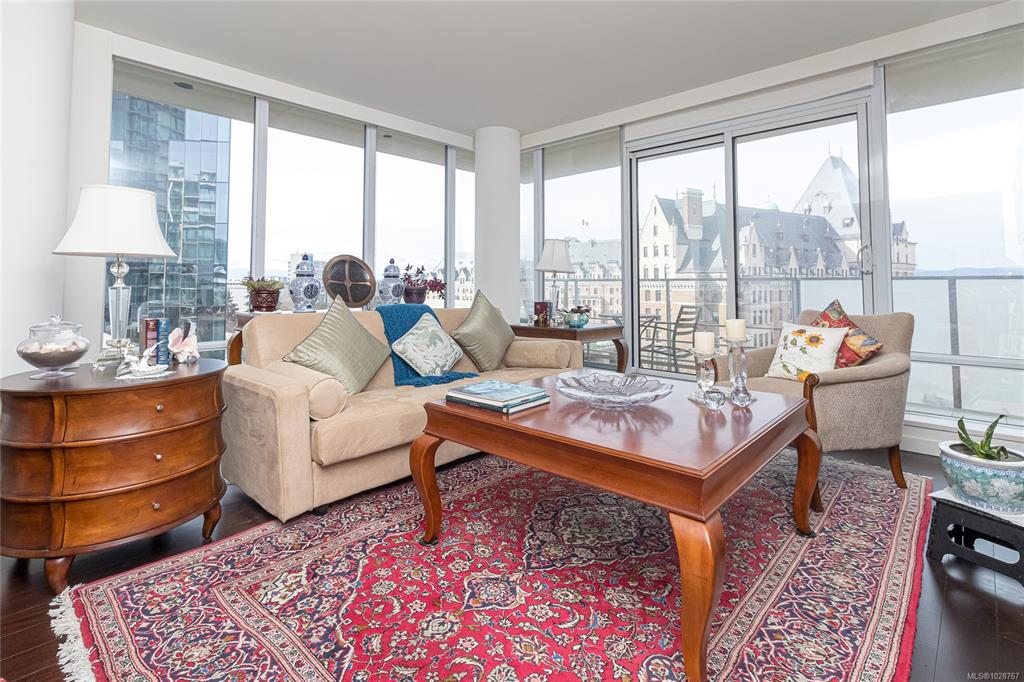 Fourth View of 708 Burdett Ave, The Falls, Victoria, BC, V8W 0A8