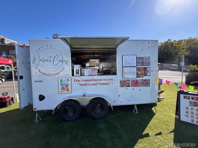 Second View of Cls Ave, Saanich, BC, V8Z 0E1