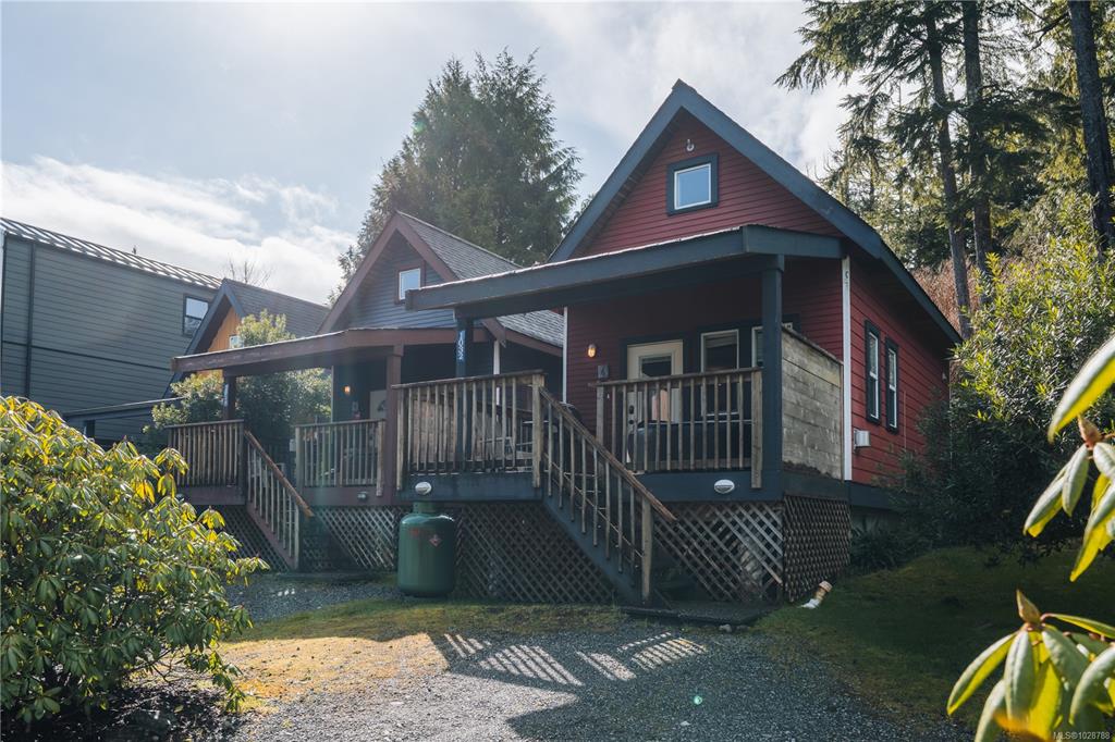 1032 Tyee Terr, 1028788, BC,