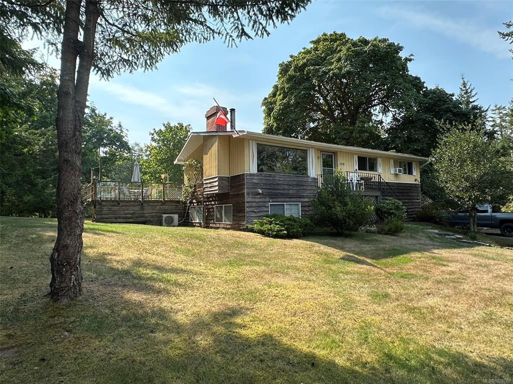 Third View of 1520 North Beach Rd, Salt Spring, BC, V8K 1A8