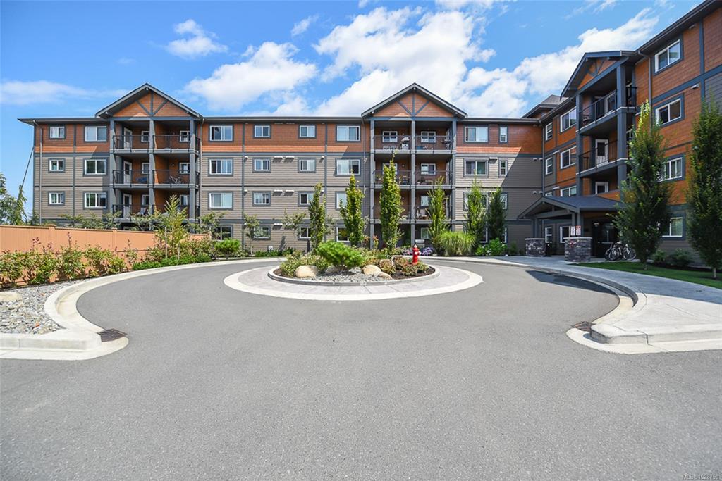 Fifth View of 1944 Riverside Lane, Courtenay, BC, V9N 0E5