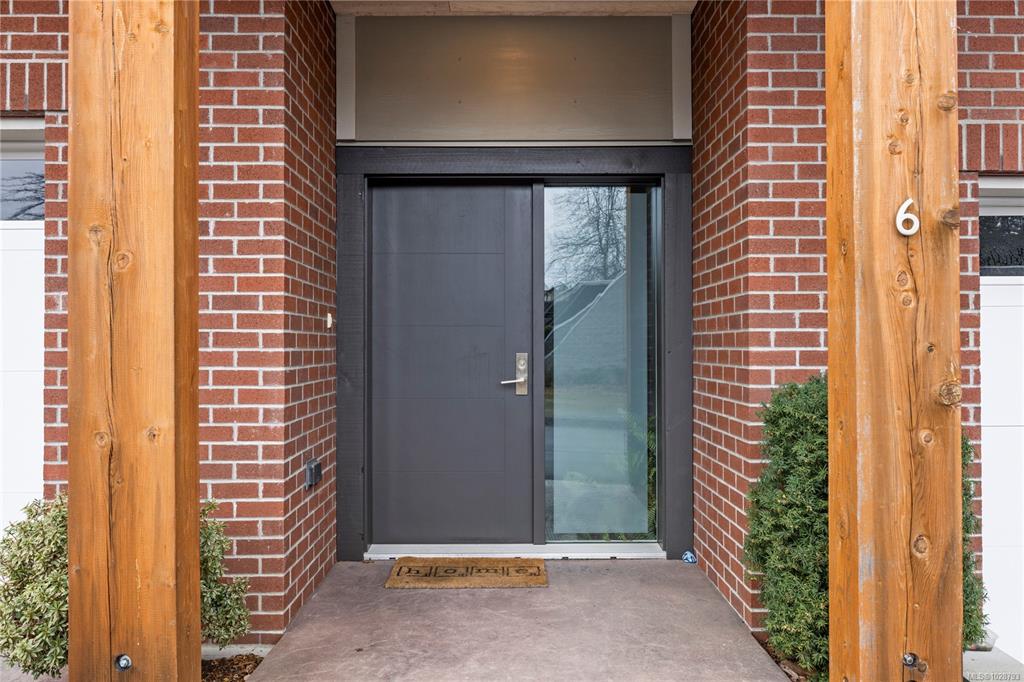 Fourth View of 180 First Ave, The 180, Qualicum Beach, BC, V9K 1H1