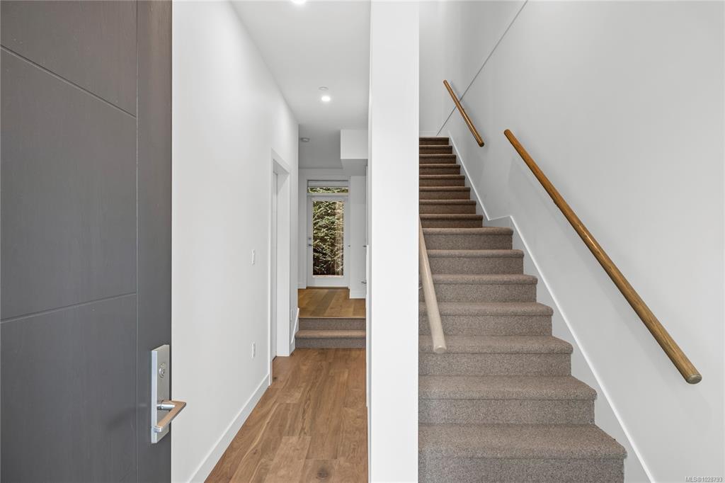 Fifth View of 180 First Ave, The 180, Qualicum Beach, BC, V9K 1H1