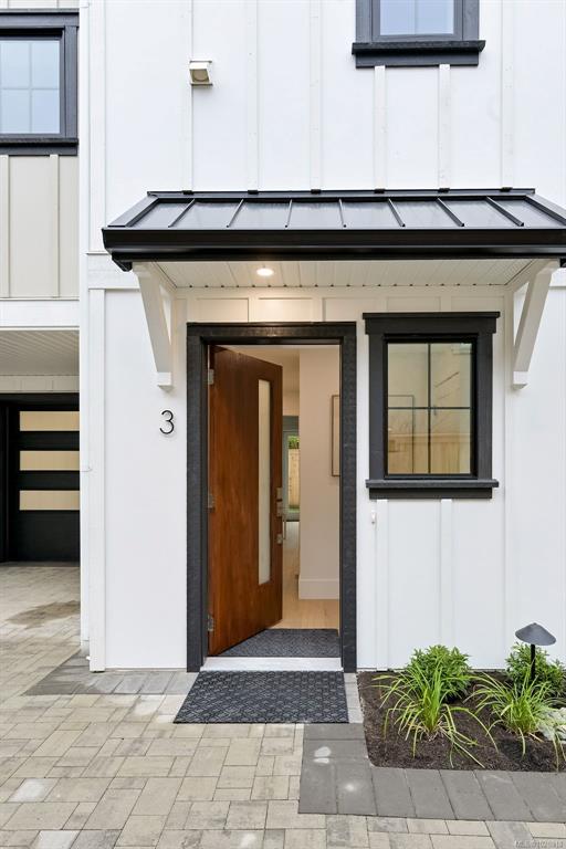 Fourth View of 2268 Bowker Ave, Oak Bay, BC, V8R 2E4