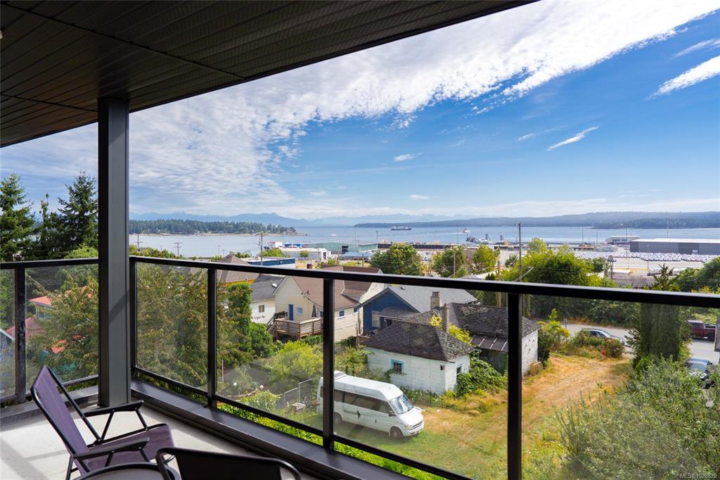 Fourth View of 45 Haliburton St, Nanaimo, BC, V9R 4V6