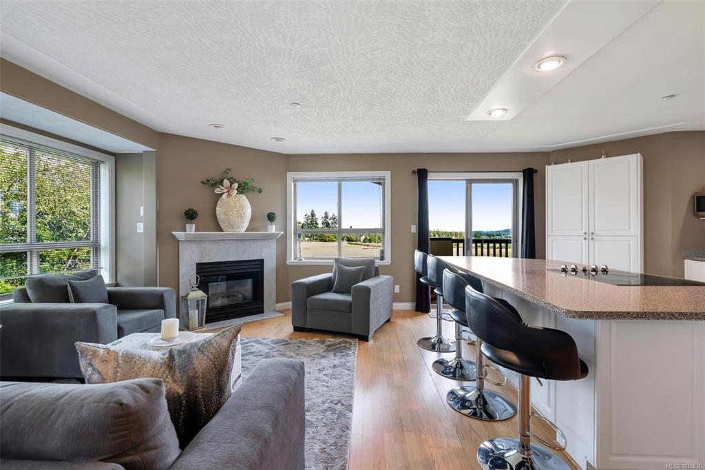 Fifth View of 7847 East Saanich Rd, Central Saanich, BC, V8M 2B4