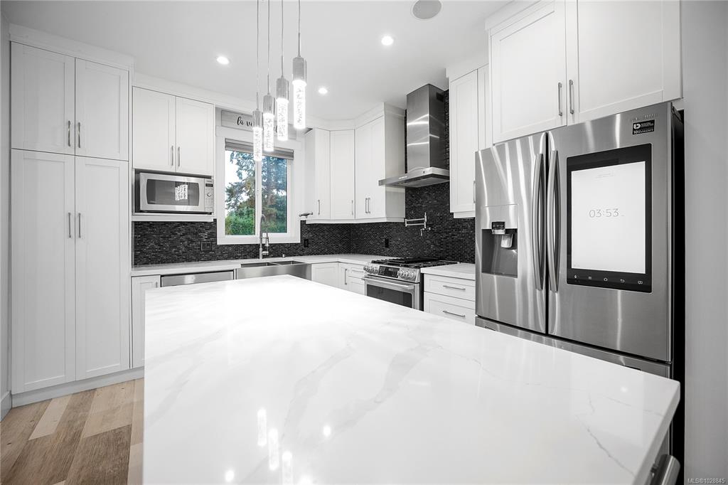 Fifth View of 502 Doreen Pl, Nanaimo, BC, V9T 4S1