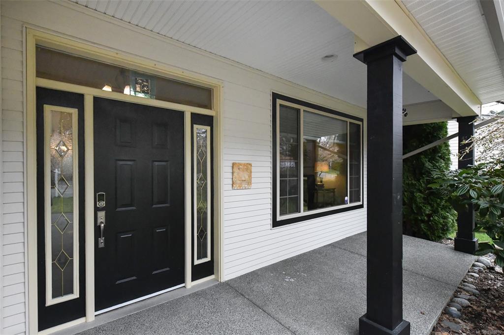 Fifth View of 2445 Valley View Dr, Courtenay, BC, V9N 8S5