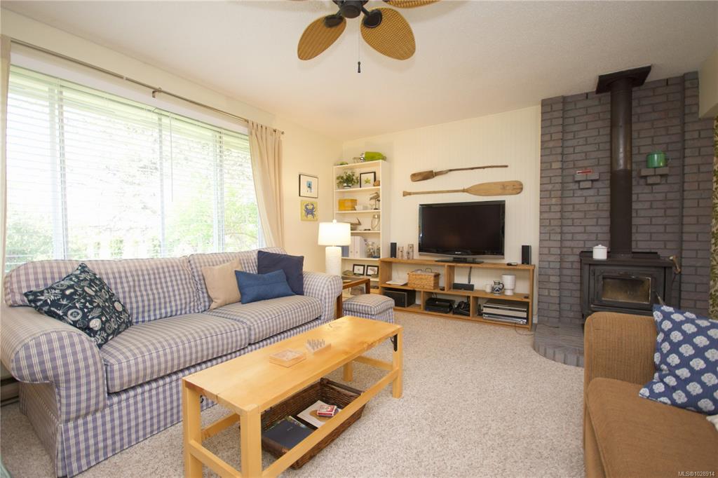 Fifth View of 603 Johnstone Rd, Parksville, BC, V9P 2A5